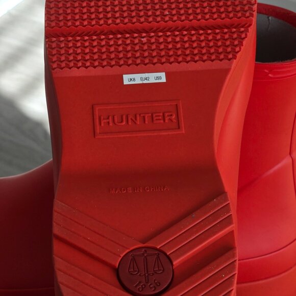 Hunter Original Play Waterproof and Insulated Short Rain Boot in Logo Red main image 4
